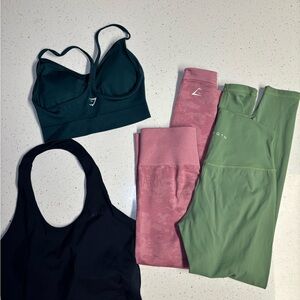 Womens Athletic bundle x4 nvgtn AYBL & Gymshark Small/ Medium